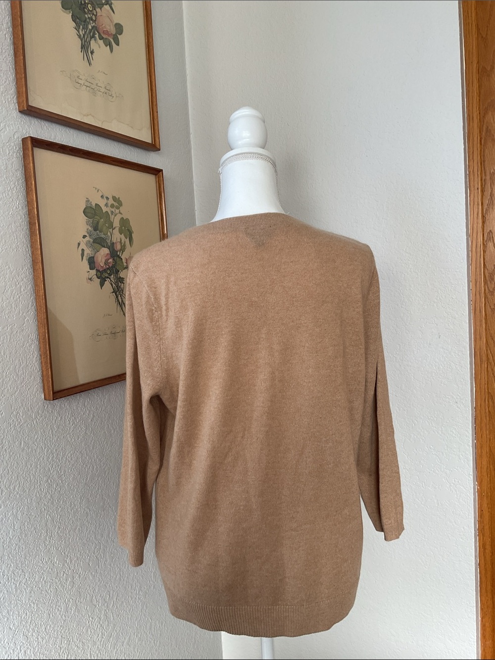 Talbots Cashmere Crewneck Sweater Camel XL - Picture 4 of 6